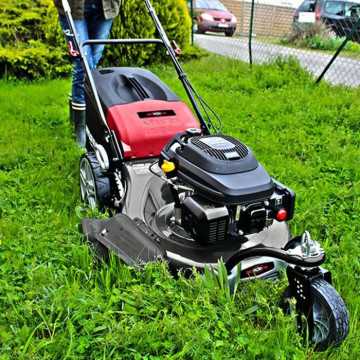 Tondeuse tractée - RACING...