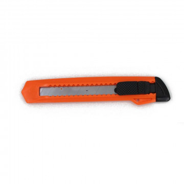 Cutter plast lame 18mm
