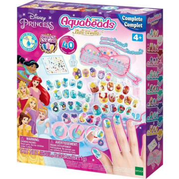 Le coffret de manucure...