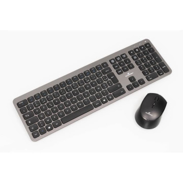 Ensemble clavier et souris...